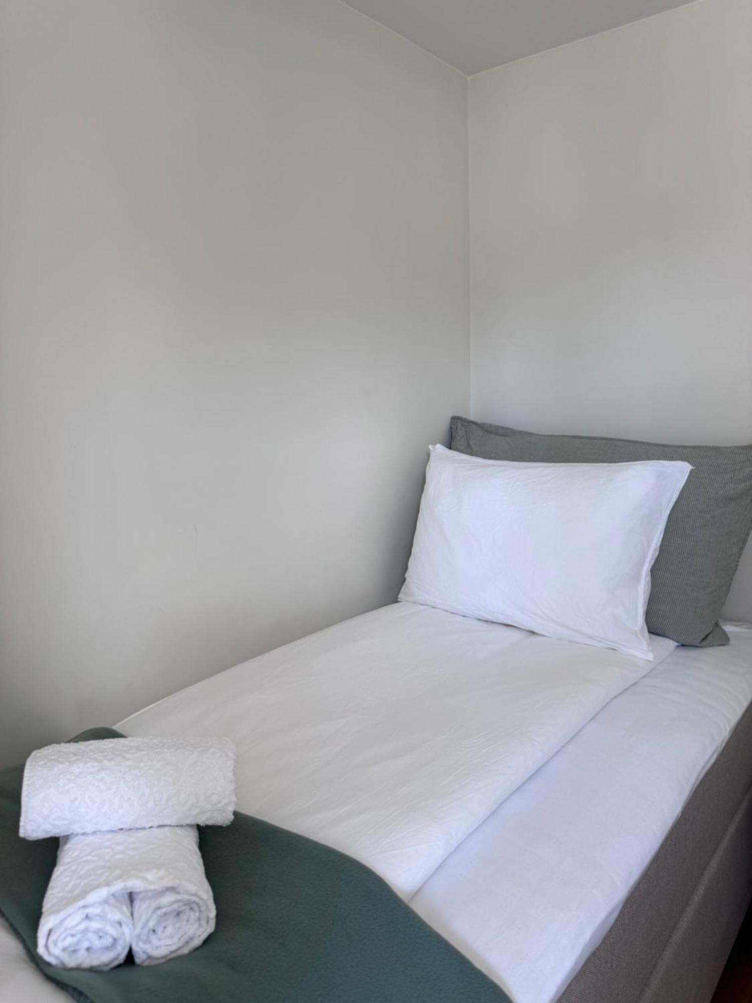 A Place To Stay Stavanger, Apartment 5 - Quality And Free Parking- Esterno foto